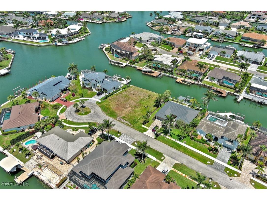 225 Geranium Court Marco Island FL 34145 225040070 image3