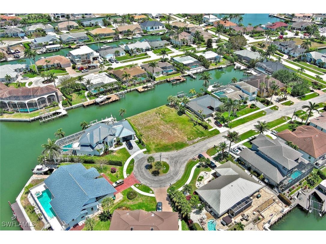 225 Geranium Court Marco Island FL 34145 225040070 image4