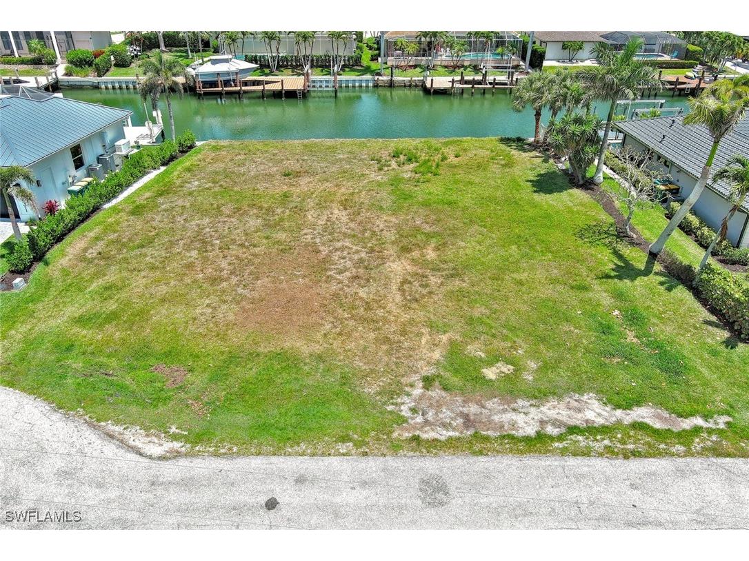 225 Geranium Court Marco Island FL 34145 225040070 image9