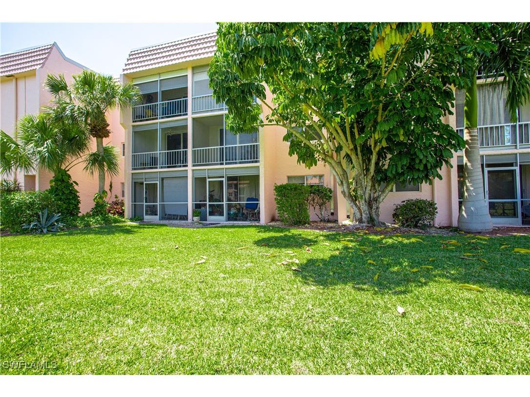 225 Turtle Lake Court #106 Naples FL 34105 225053494 image11