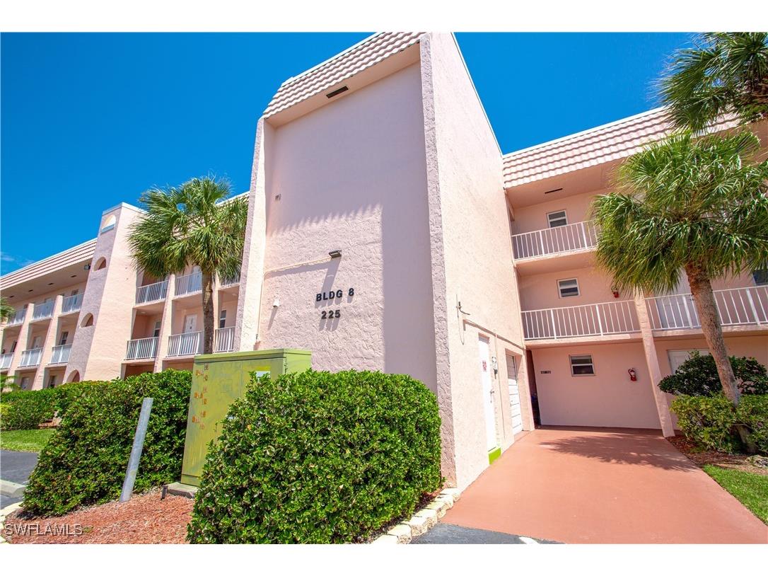 225 Turtle Lake Court #106 Naples FL 34105 225053494 image6