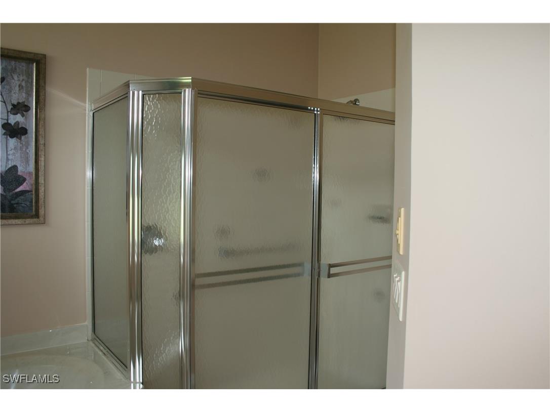2260 Rio Nuevo Drive North Fort Myers FL 33917 225010888 image12