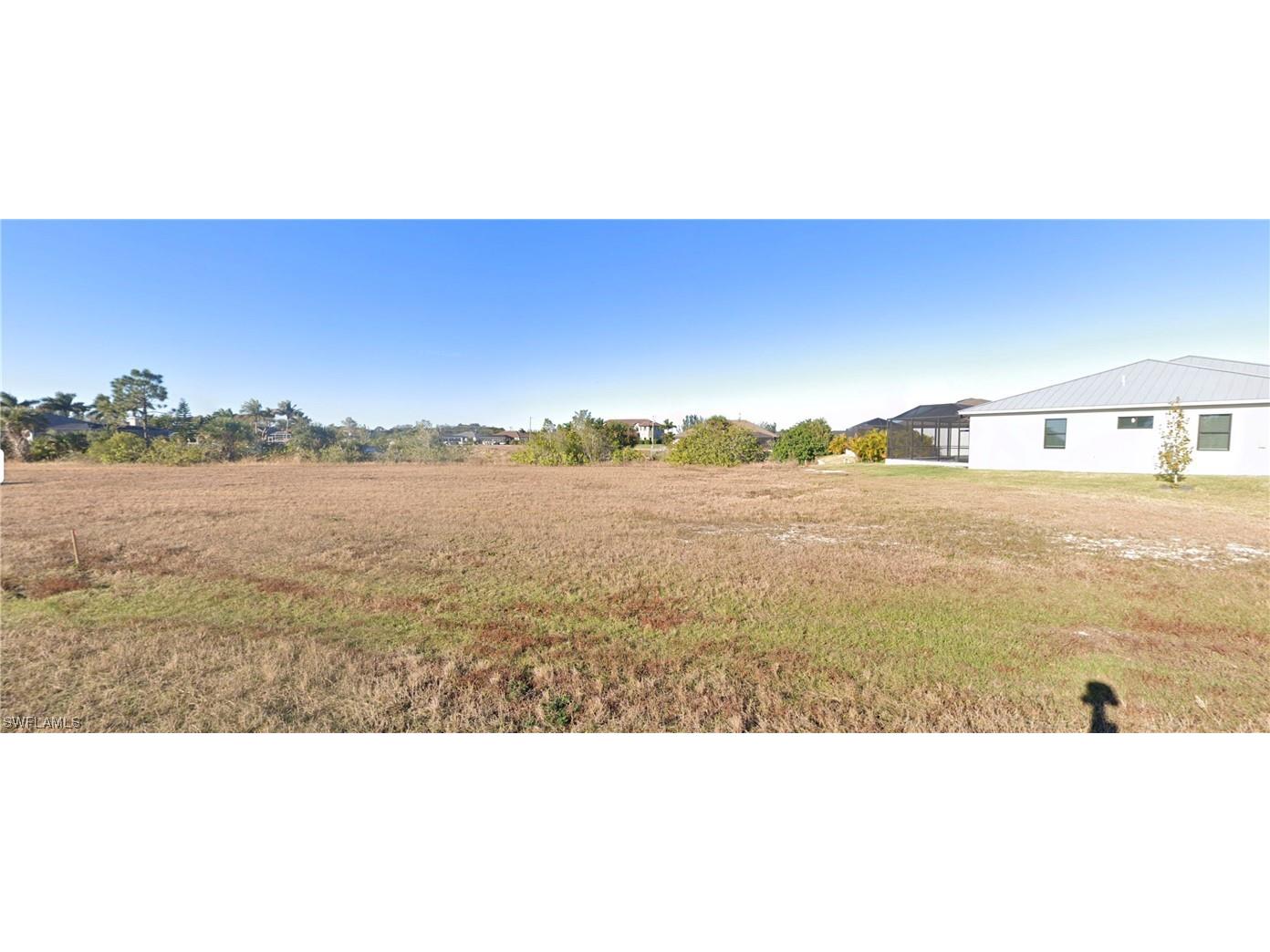 2264 NW 38th Place Cape Coral FL 33993 223014396 image1