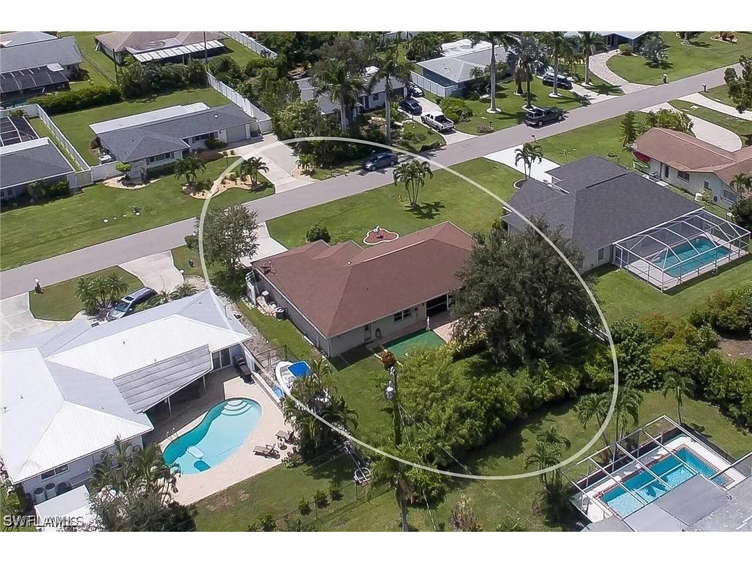 227 SE 43rd Lane Cape Coral FL 33904 224044887 image1