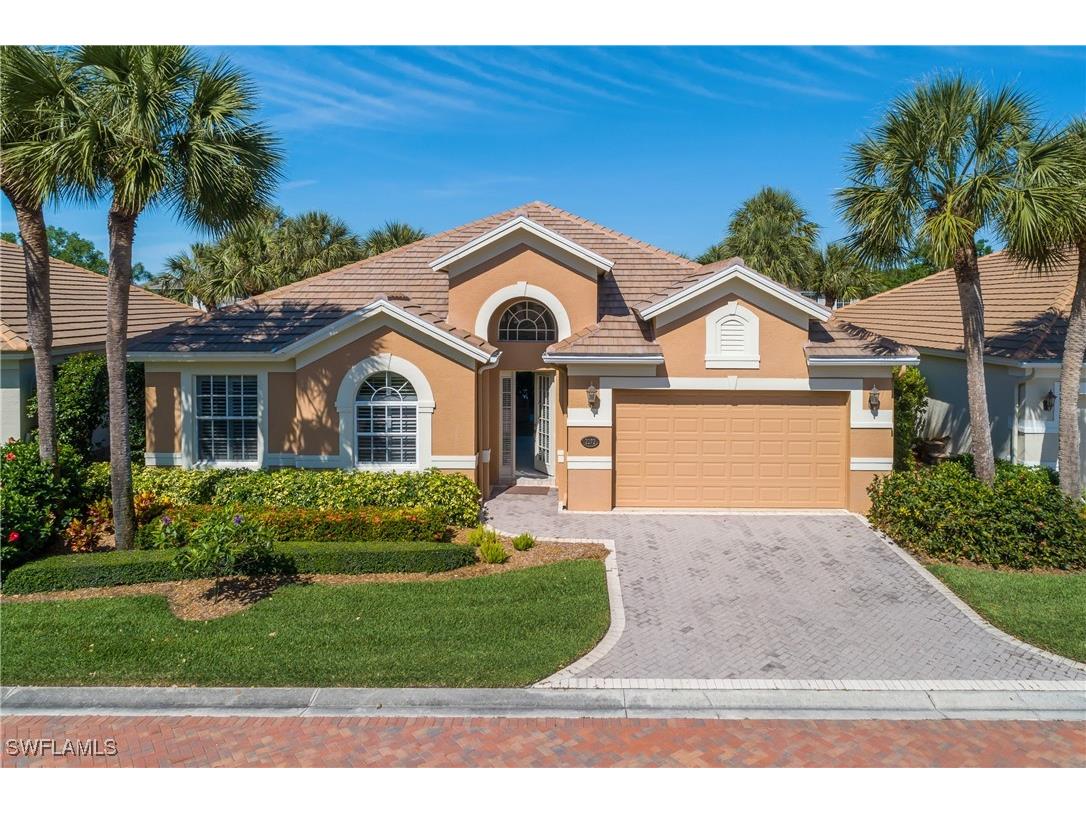 2272 Island Cove Circle Naples FL 34109 225028986 image1