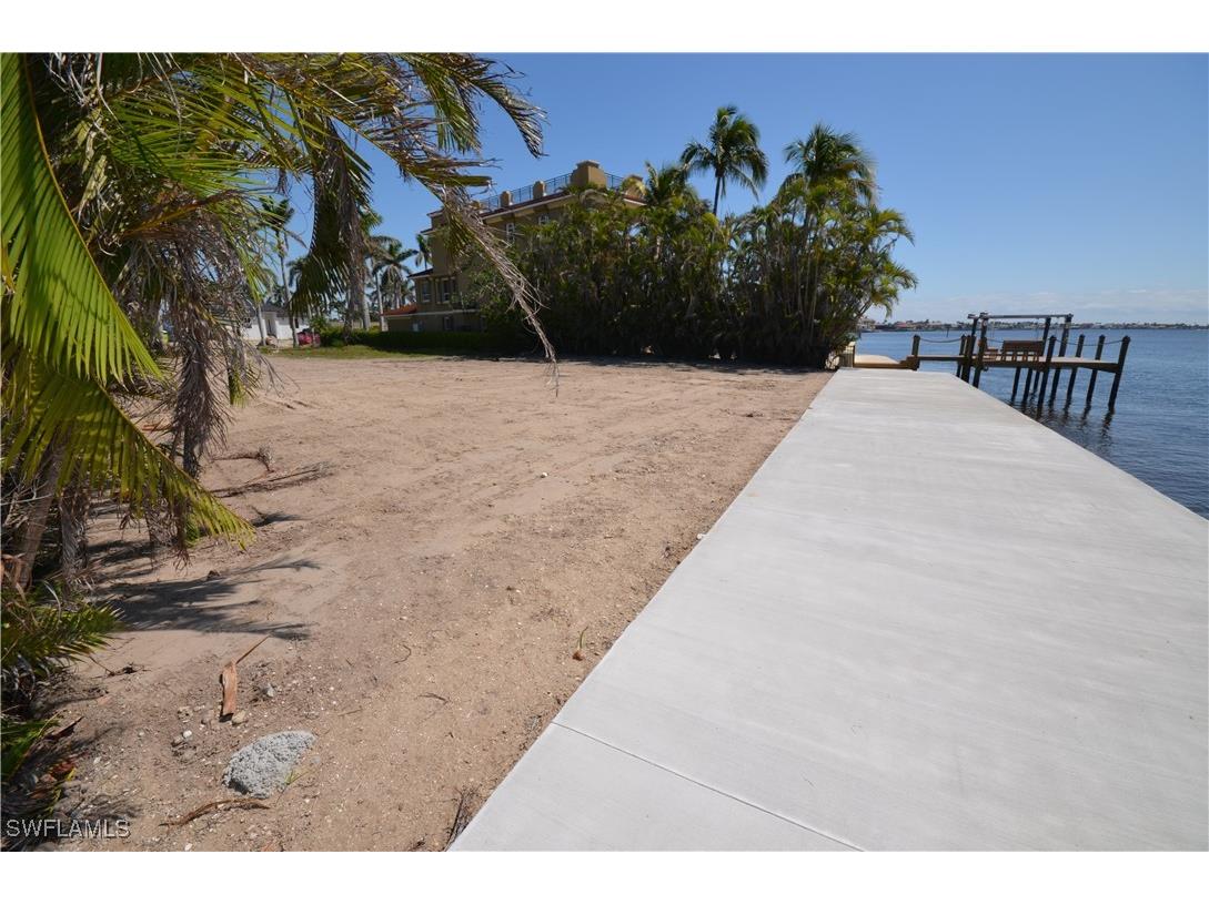 228 Bayshore Drive Cape Coral FL 33904 225037336 image16
