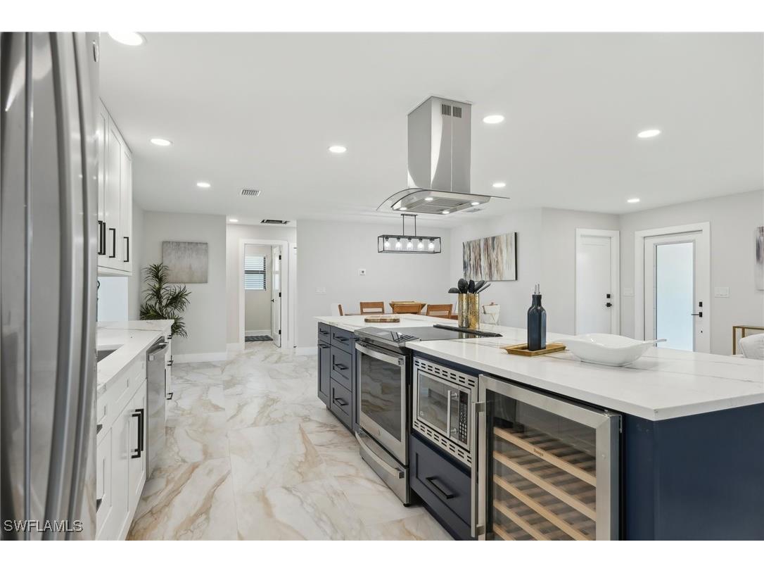 23 Fairview Boulevard Fort Myers Beach FL 33931 225049237 image12