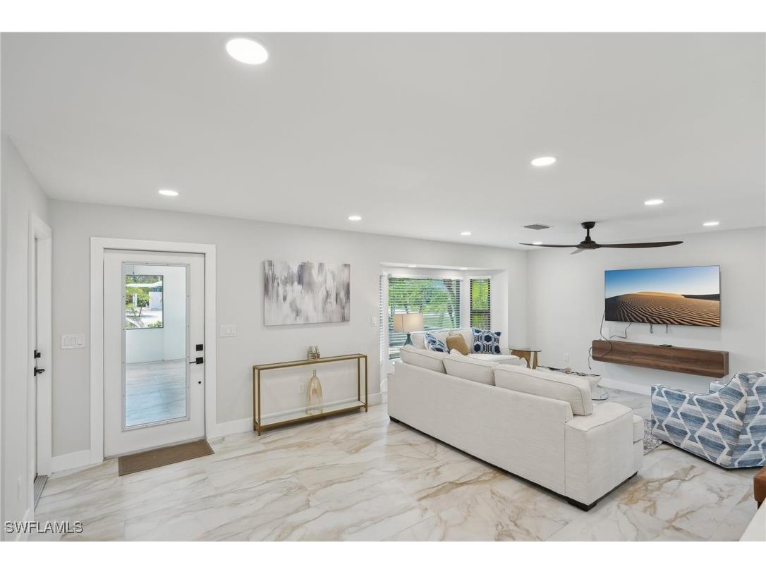 23 Fairview Boulevard Fort Myers Beach FL 33931 225049237 image3