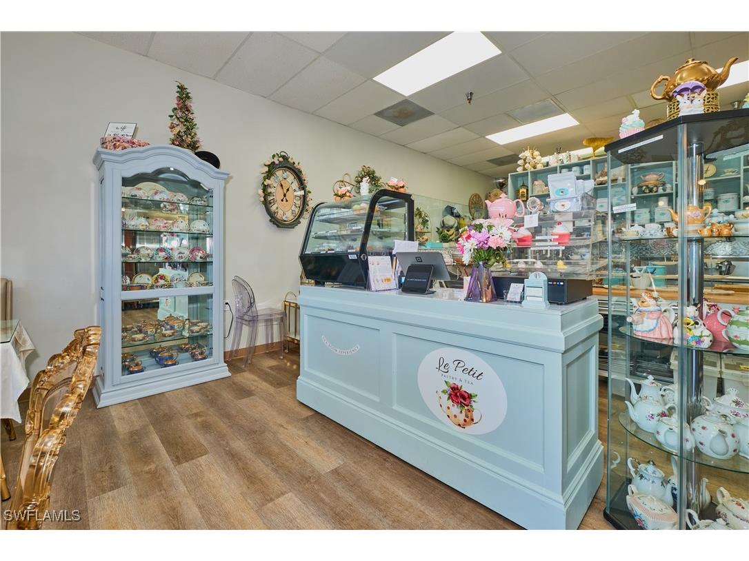 2301 Del Prado Boulevard S Cape Coral FL 33990 225042336 image18