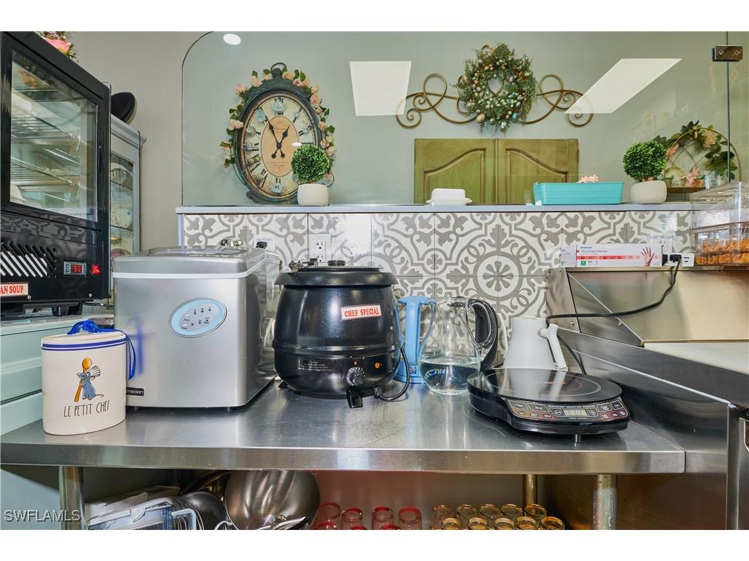 2301 Del Prado Boulevard S Cape Coral FL 33990 225042336 image36