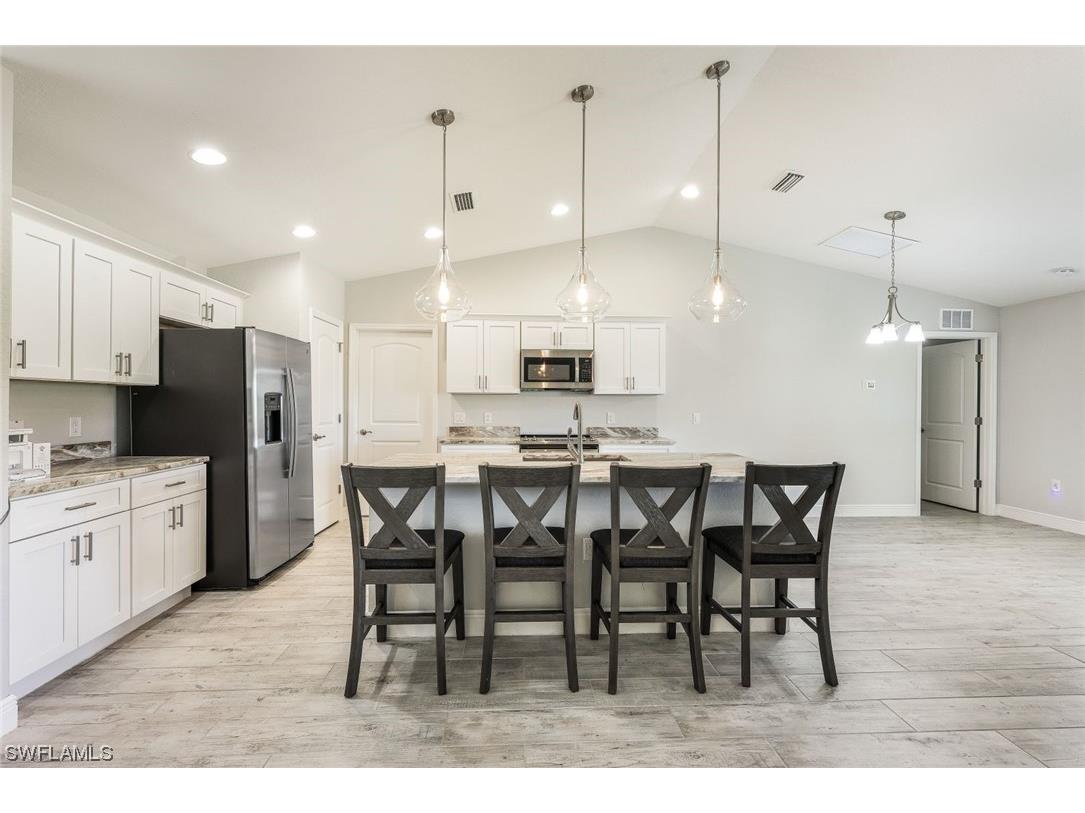 2306 NW 27th Avenue Cape Coral FL 33993 224013223 image1
