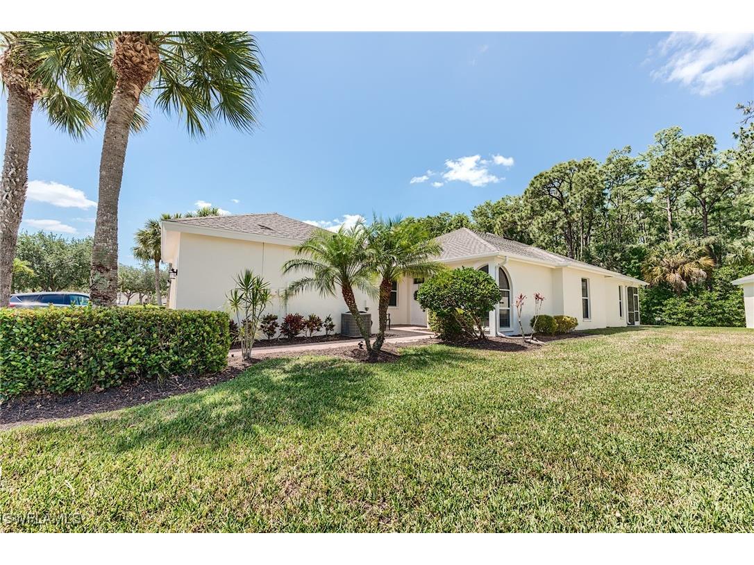 23061 Grassy Pine Drive Estero FL 33928 225042560 image1