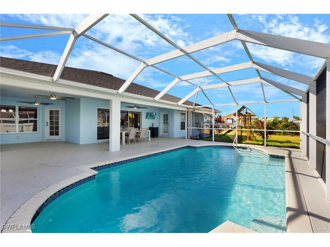2313 NW 25th Terrace Cape Coral FL 33993 224100502 image1