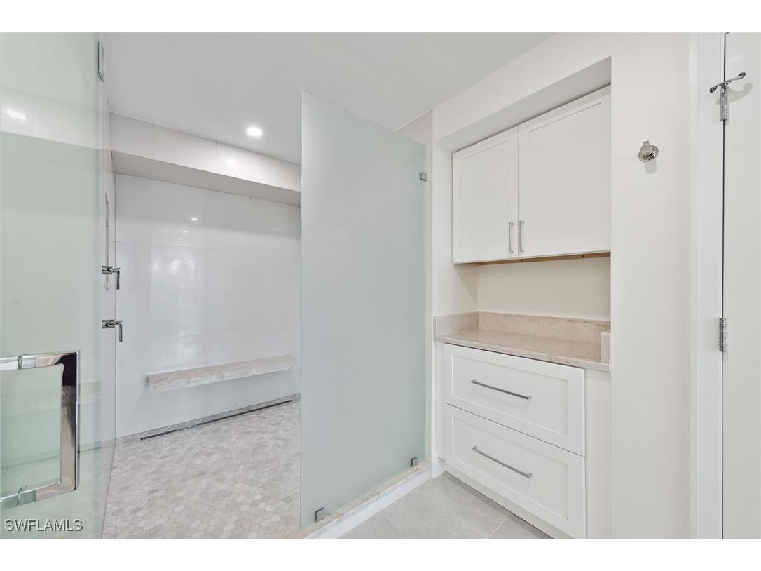 2318 Gulf Shore Boulevard N #510 Naples FL 34103 224100610 image16