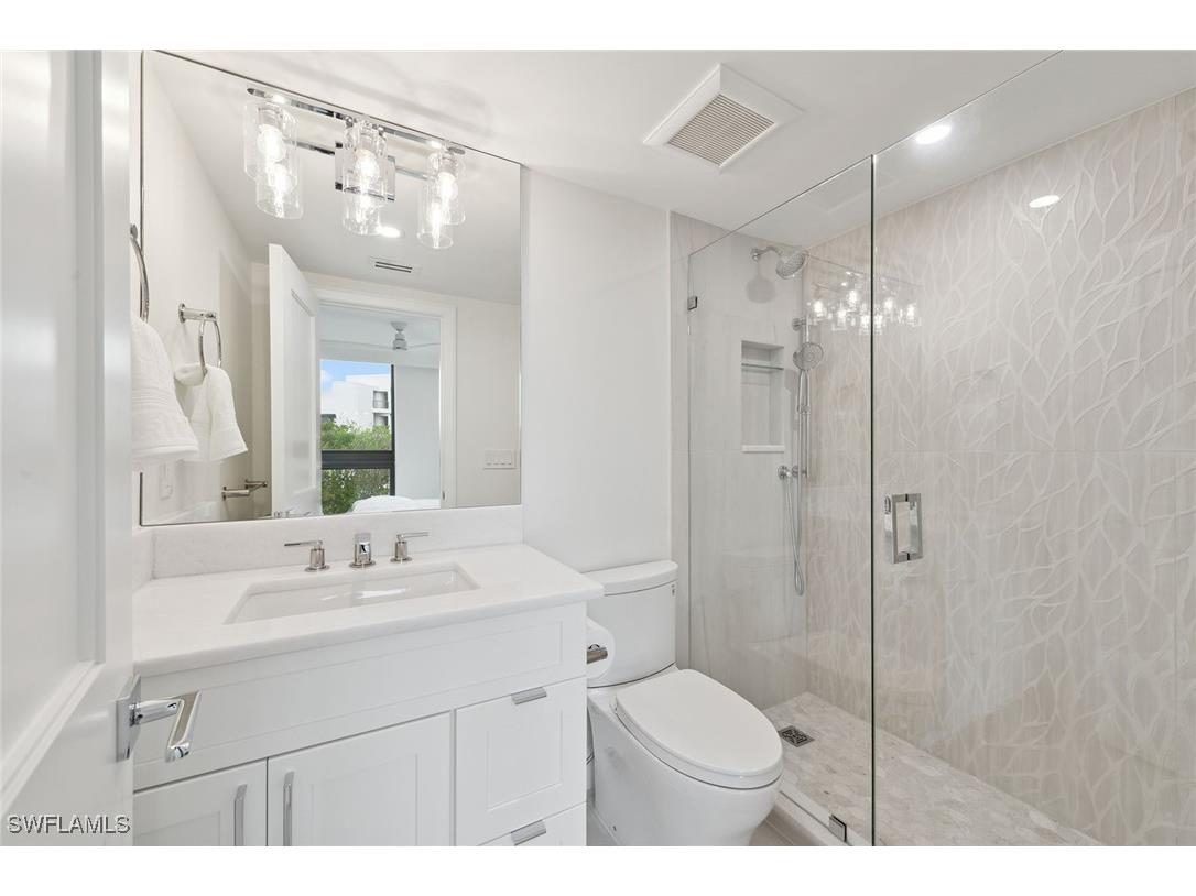 2318 Gulf Shore Boulevard N #510 Naples FL 34103 224100610 image22