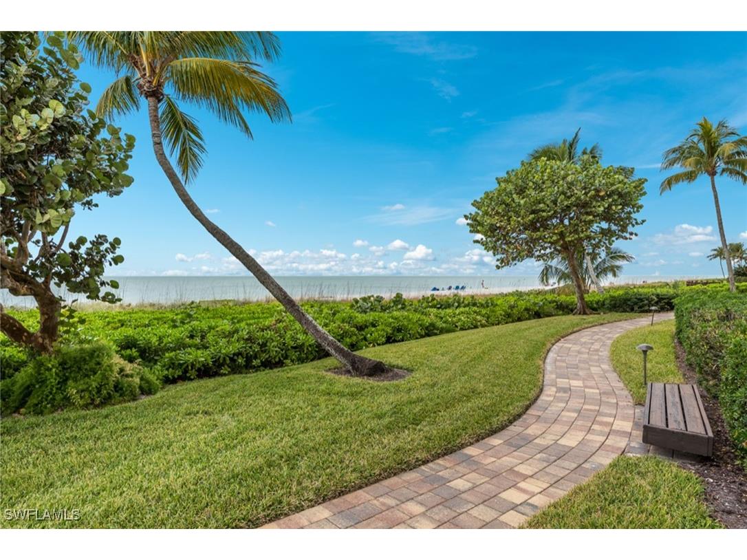 2318 Gulf Shore Boulevard N #510 Naples FL 34103 224100610 image36