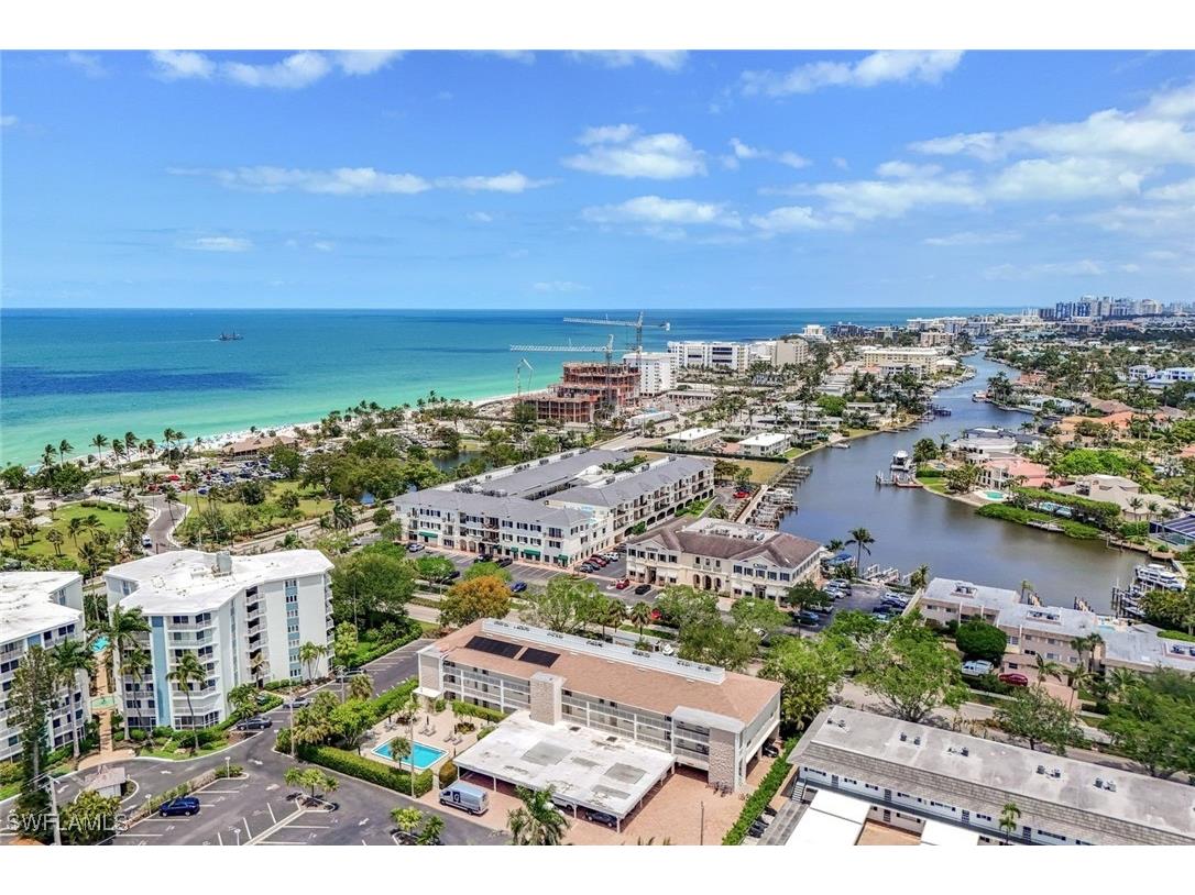 232 Banyan Boulevard #232 Naples FL 34102 225046392 image22