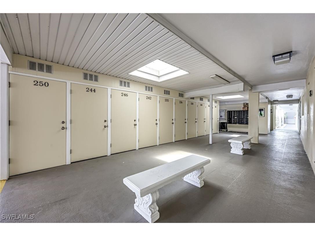 232 Banyan Boulevard #232 Naples FL 34102 225046392 image26
