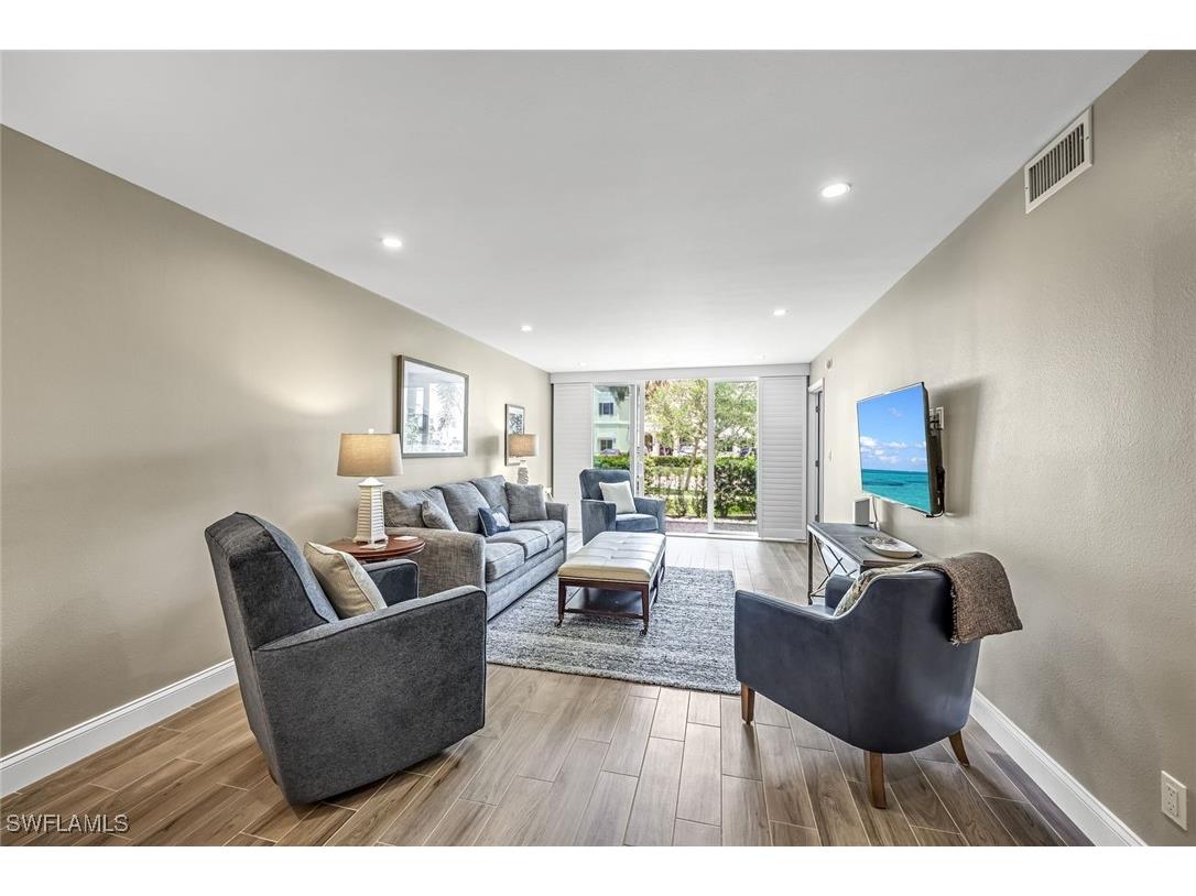 232 Banyan Boulevard #232 Naples FL 34102 225046392 image8