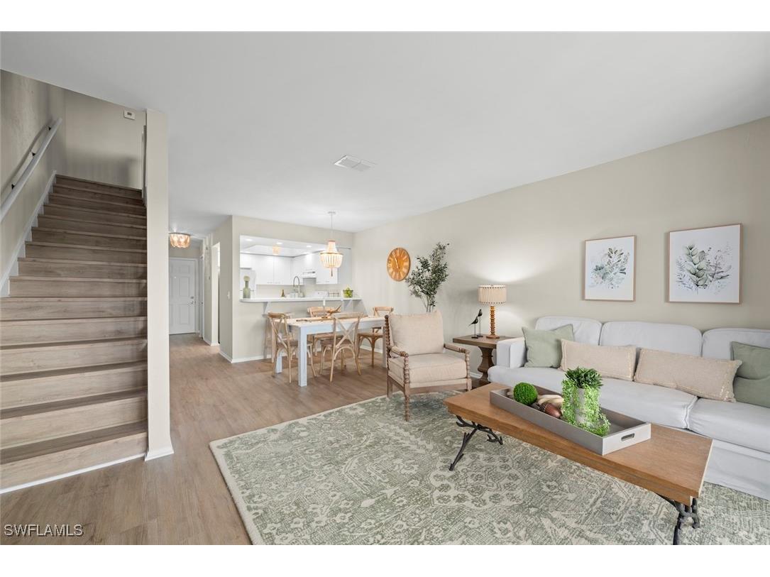 2320 Wooster Lane #5 Sanibel FL 33957 224027936 image1