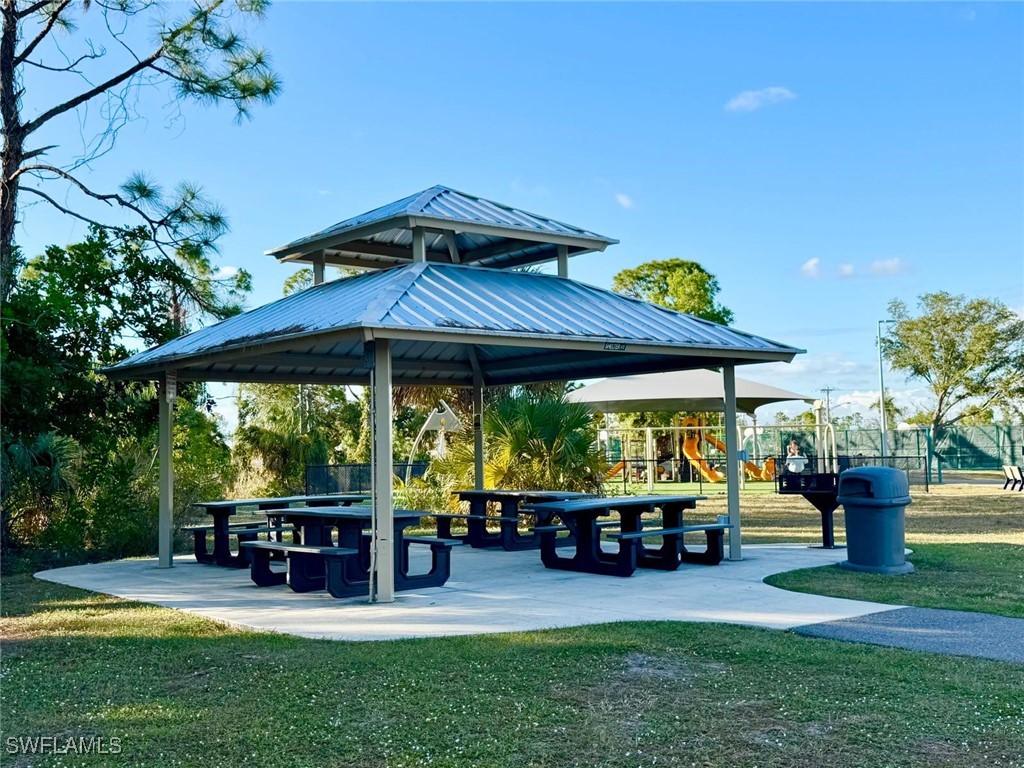 2323 NE 35th Lane Cape Coral FL 33909 224092658 image34