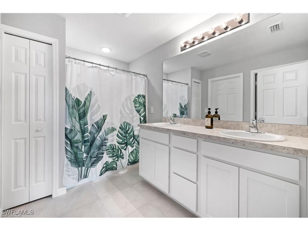 2323 NE 35th Lane Cape Coral FL 33909 224092658 image6