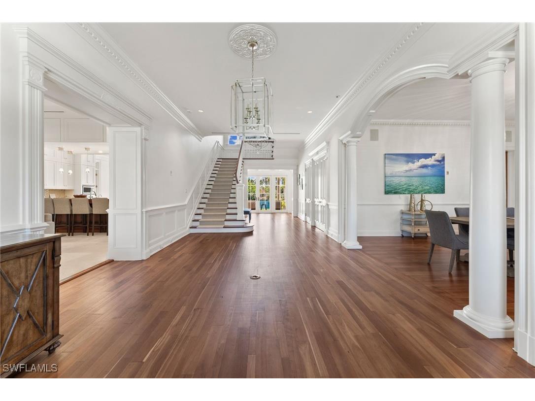 2325 Lantern Lane Naples FL 34102 225034720 image12