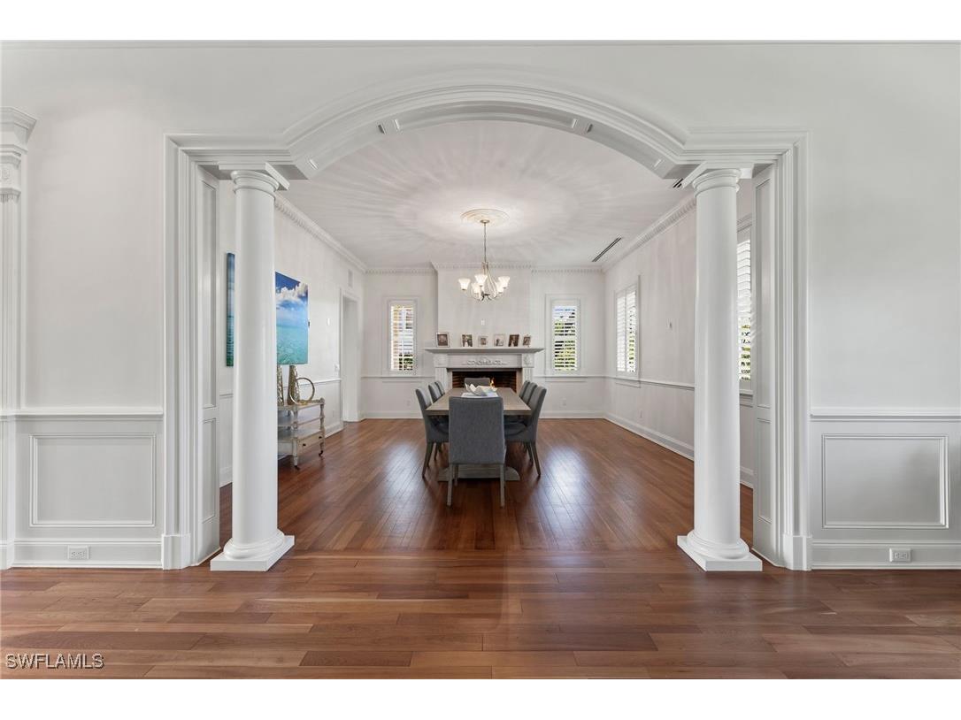 2325 Lantern Lane Naples FL 34102 225034720 image14