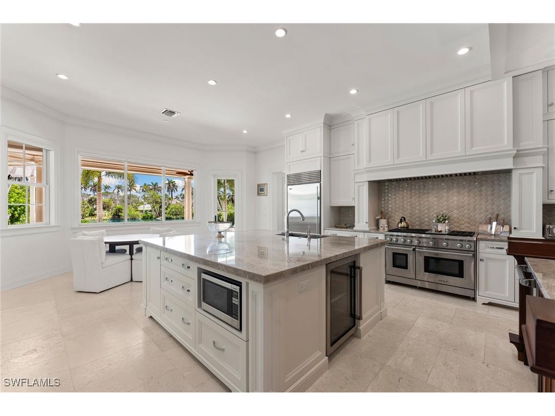 2325 Lantern Lane Naples FL 34102 225034720 image18