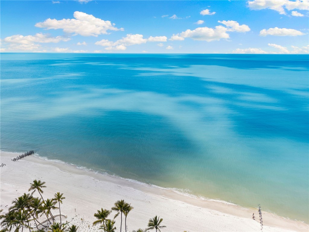 2325 Lantern Lane Naples FL 34102 225034720 image50