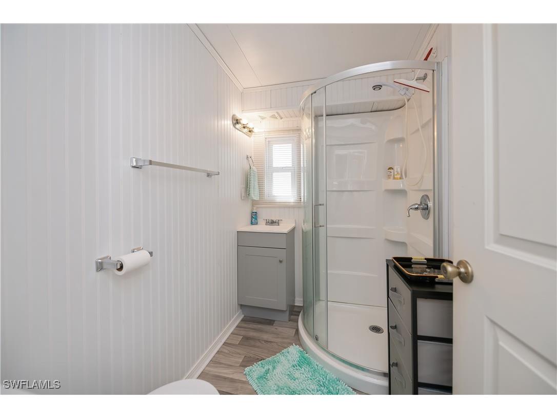 233 Caravan Circle North Fort Myers FL 33903 225035967 image13