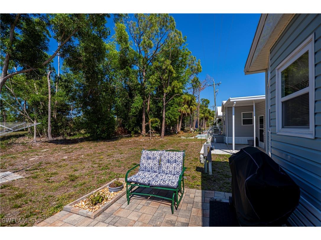 233 Caravan Circle North Fort Myers FL 33903 225035967 image22