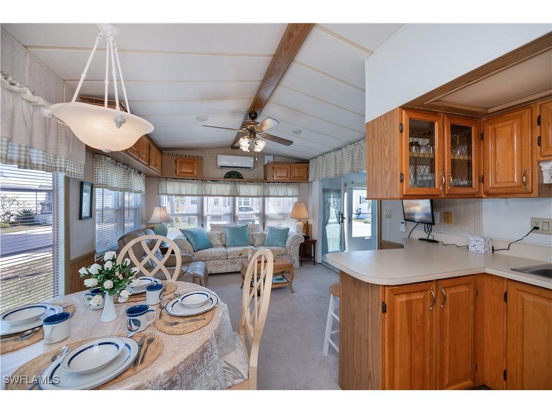 233 Caravan Circle North Fort Myers FL 33903 225035967 image8