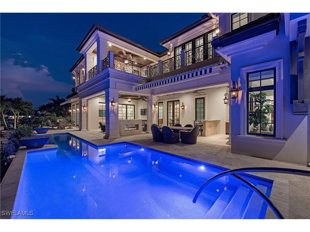 233 Mermaids Bight Naples FL 34103 225018455 image4