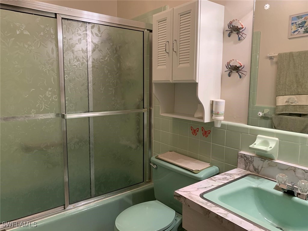 2340 Jacaranda Court Lehigh Acres FL 33936 225030244 image16