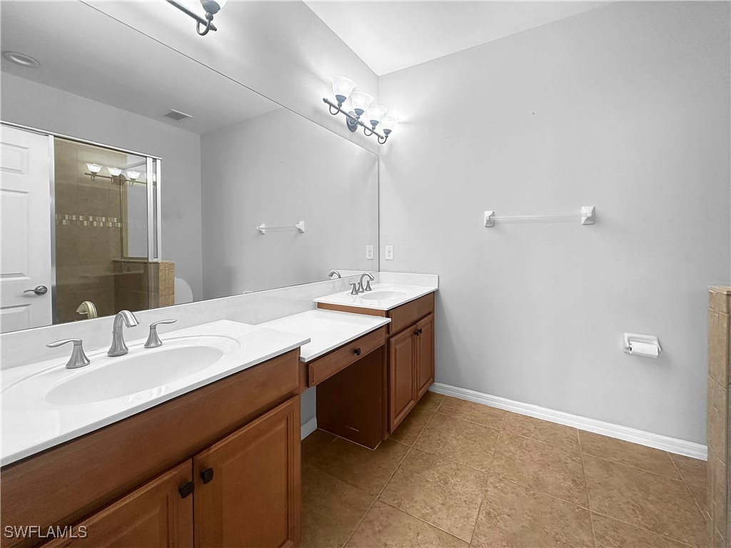 23400 Alamanda Drive #203 Estero FL 34135 225053635 image19