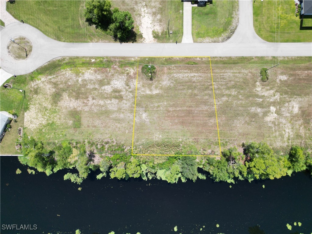 2355 NE 43rd Lane Cape Coral FL 33909 224070958 image24