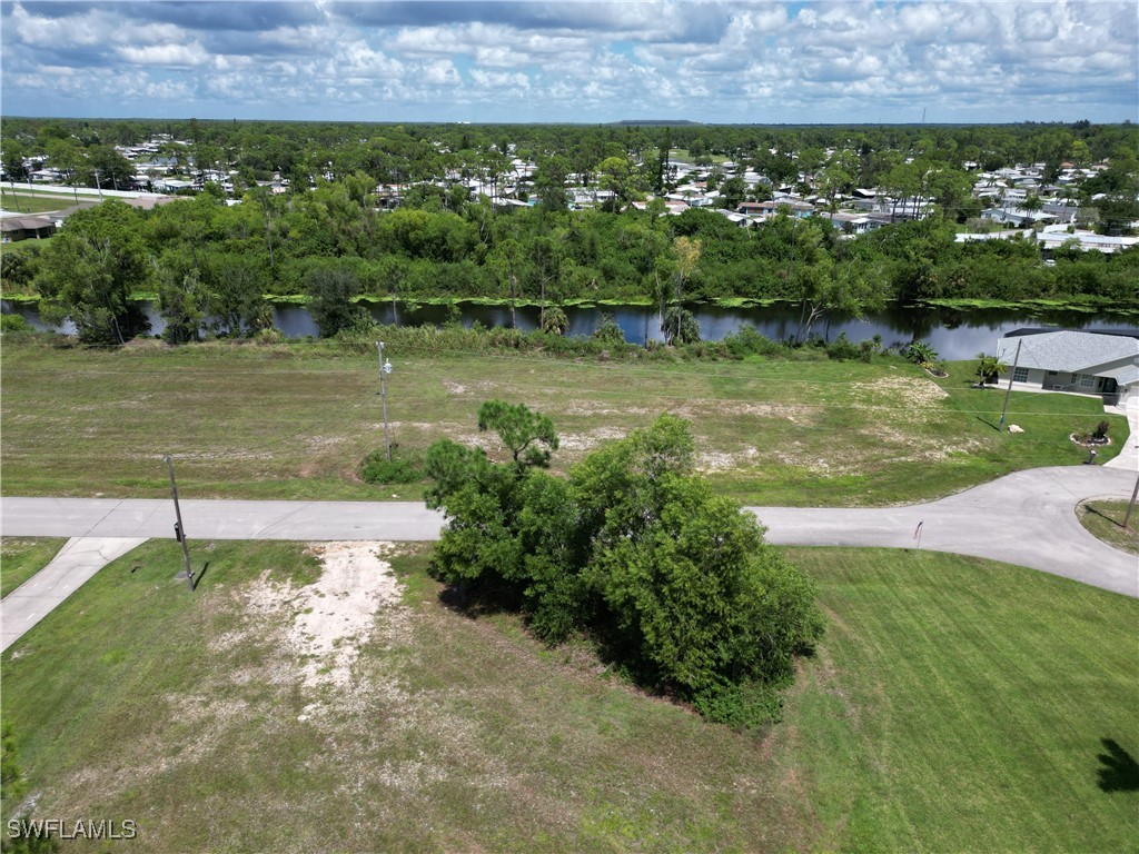 2355 NE 43rd Lane Cape Coral FL 33909 224070958 image7