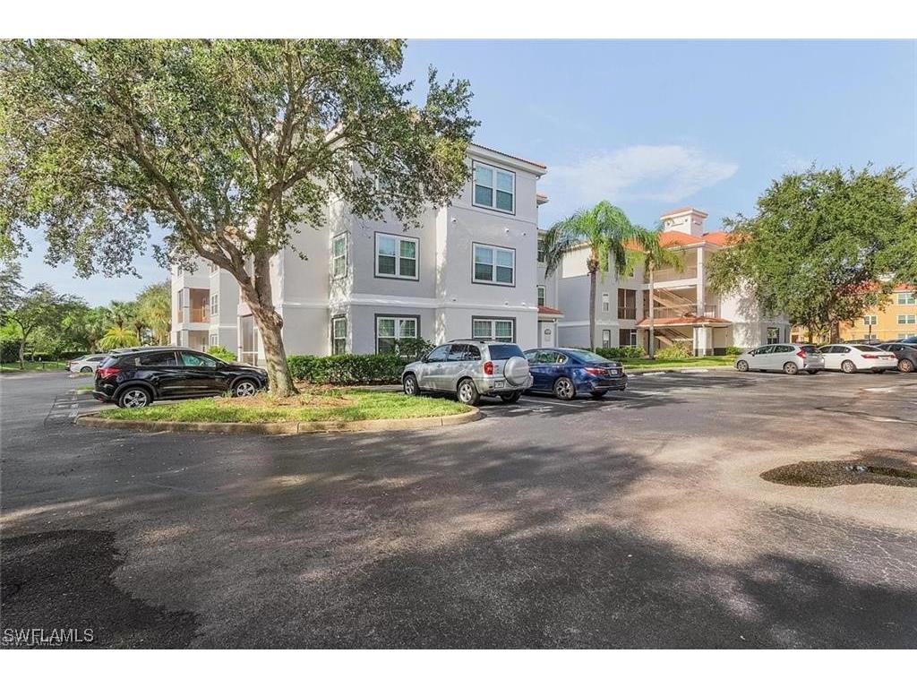 23580 Walden Center Drive #302 Estero FL 34134 224014776 image1