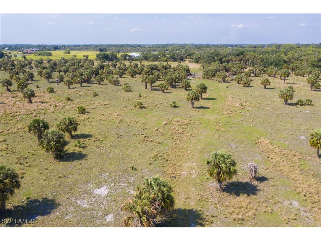 23631 Palm Beach Boulevard Alva FL 33920 225054225 image4