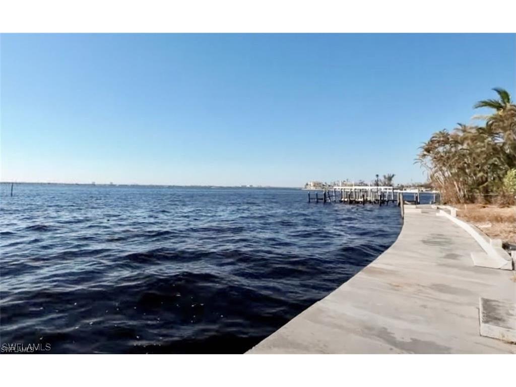 238 Bayshore Drive Cape Coral FL 33904 223030026 image7