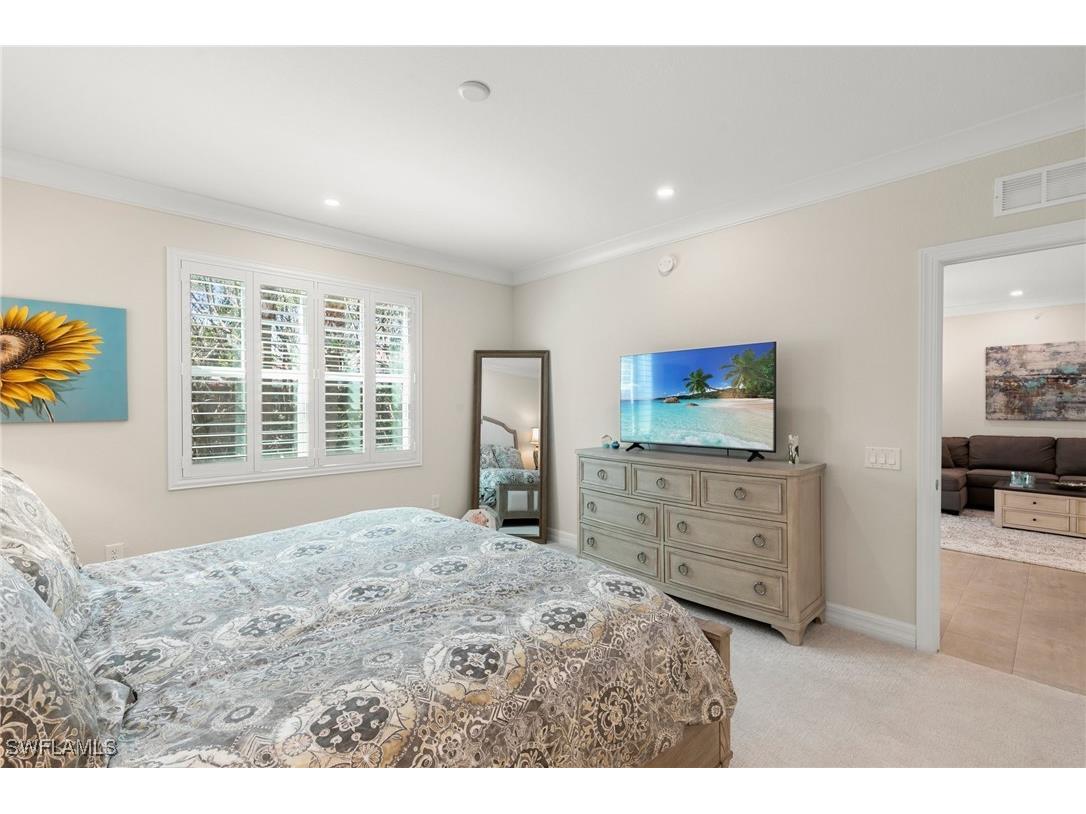 238 Indies Drive E #101 Naples FL 34114 225029379 image15