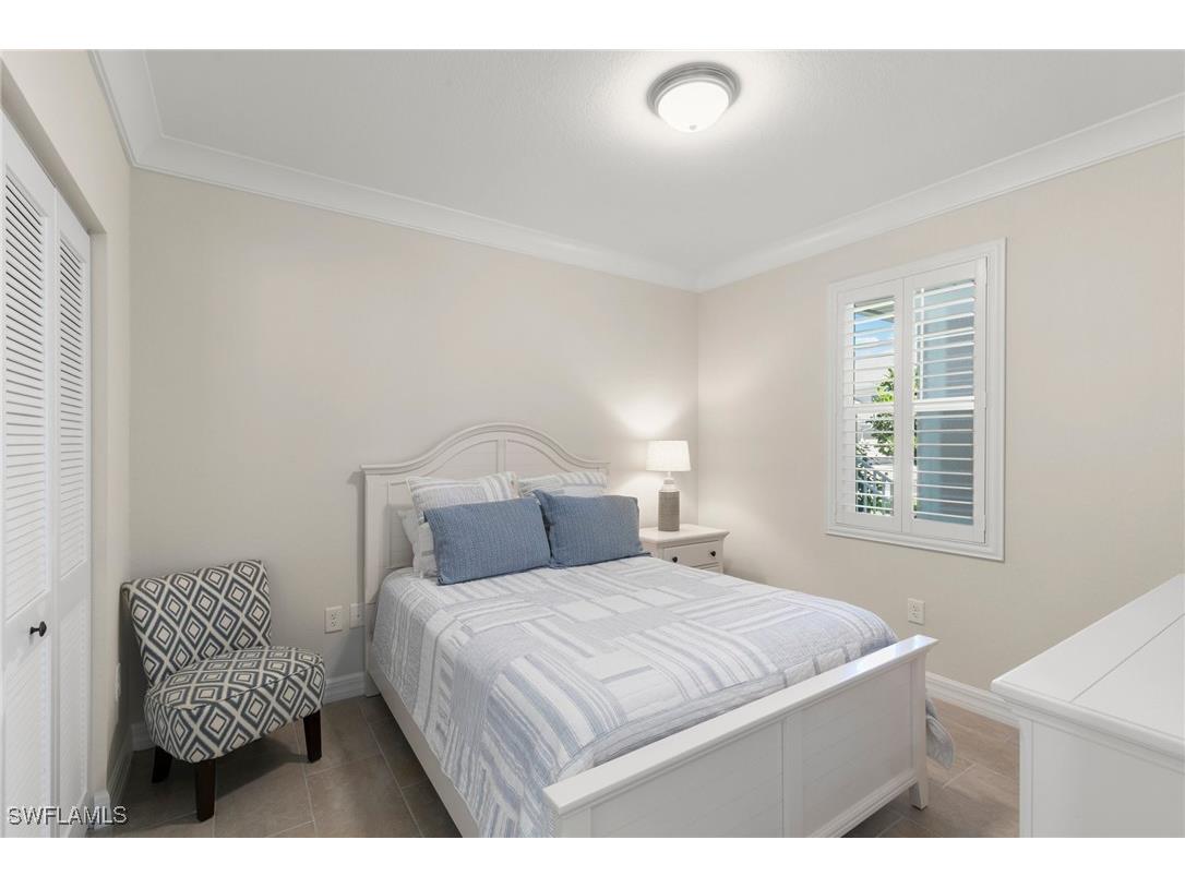 238 Indies Drive E #101 Naples FL 34114 225029379 image19