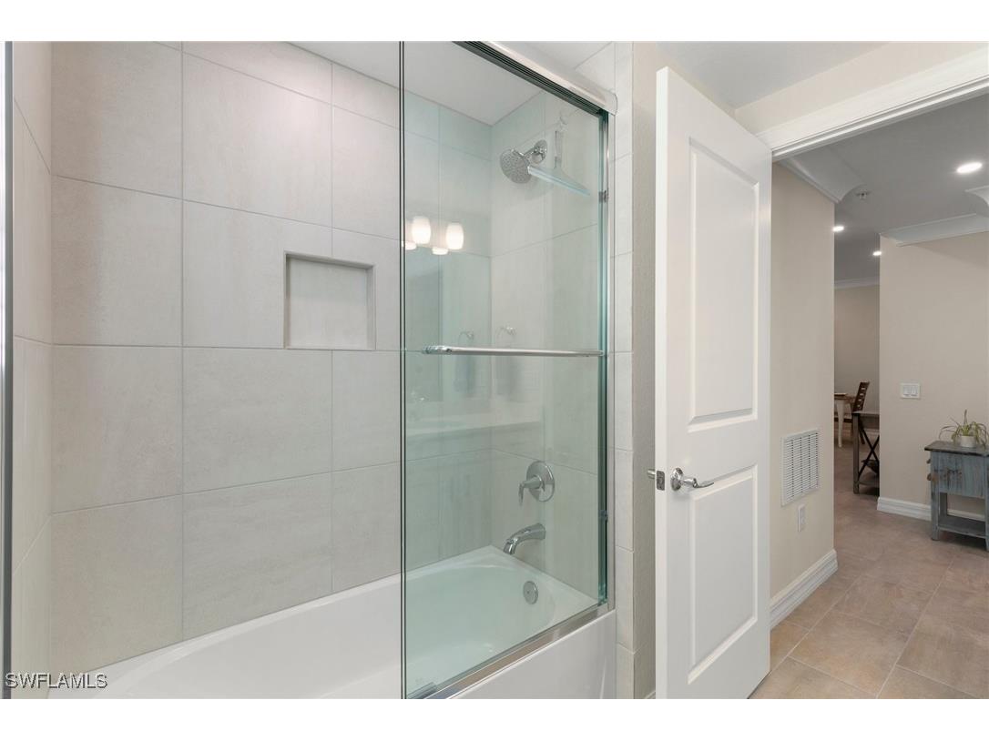 238 Indies Drive E #101 Naples FL 34114 225029379 image22