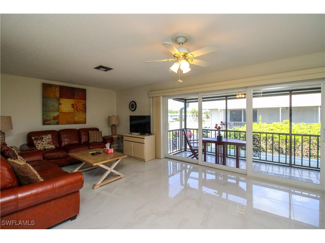 239 Palm Drive #2 Naples FL 34112 225037650 image13