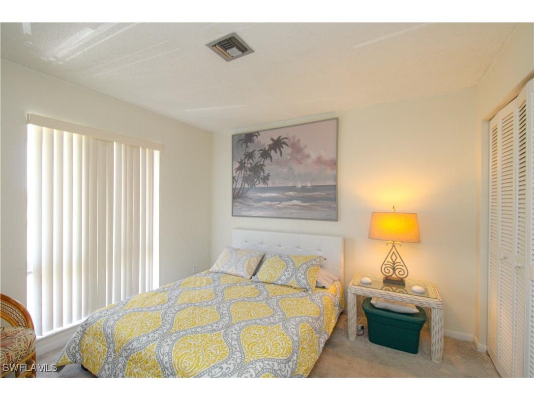 239 Palm Drive #2 Naples FL 34112 225037650 image20