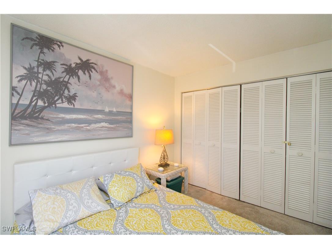 239 Palm Drive #2 Naples FL 34112 225037650 image21