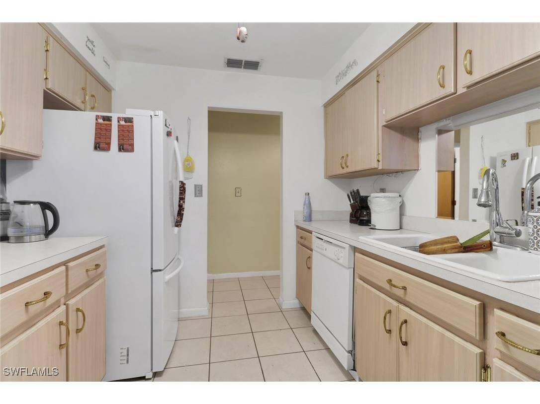 24 Pinewood Boulevard Lehigh Acres FL 33936 225008049 image14