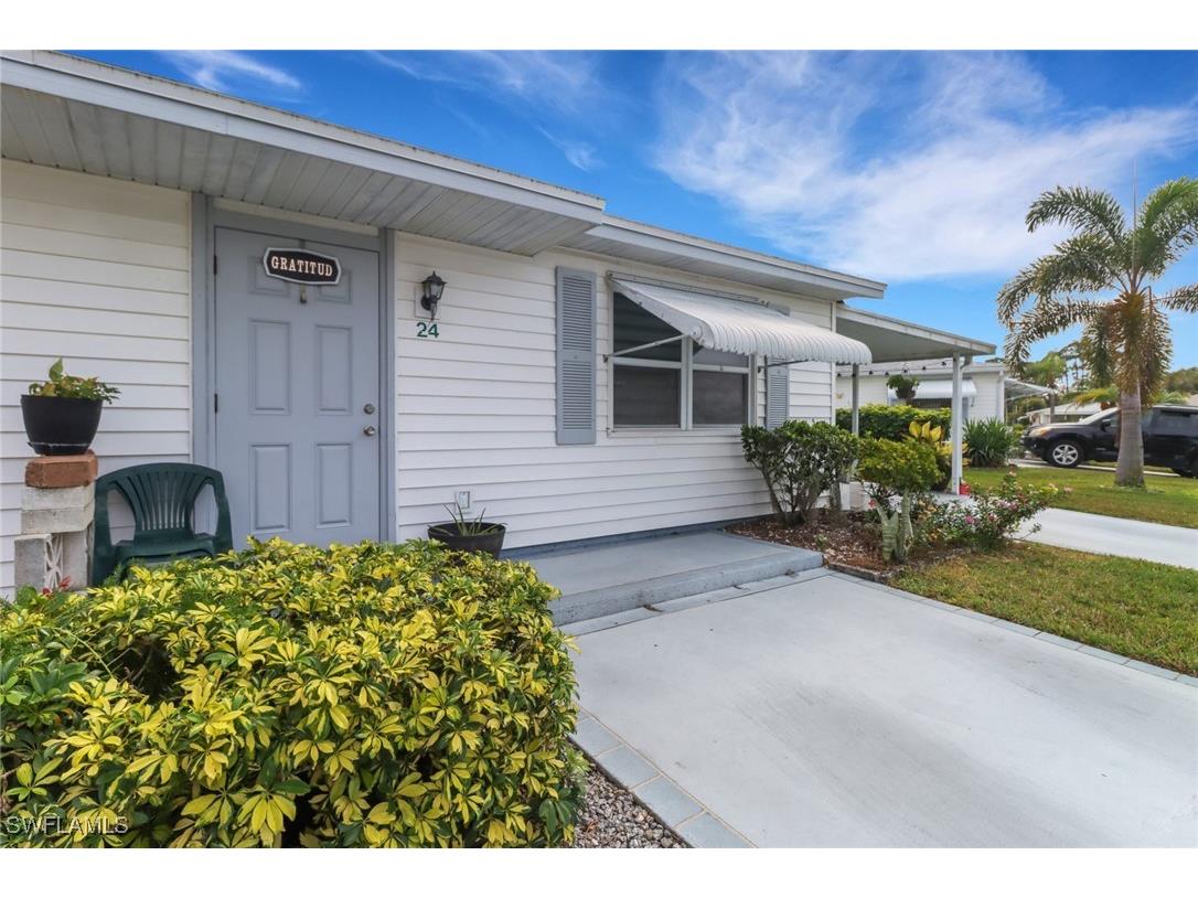 24 Pinewood Boulevard Lehigh Acres FL 33936 225008049 image4