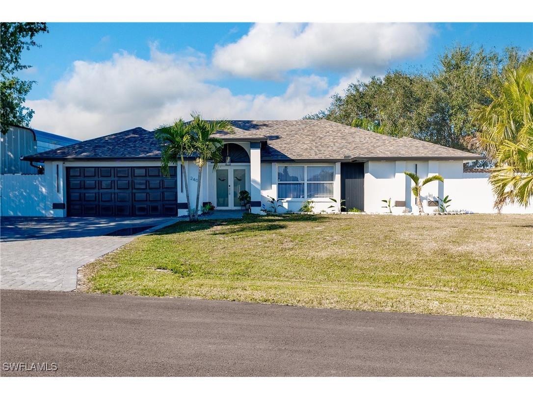 240 Laurent Court Lehigh Acres FL 33936 225004459 image5
